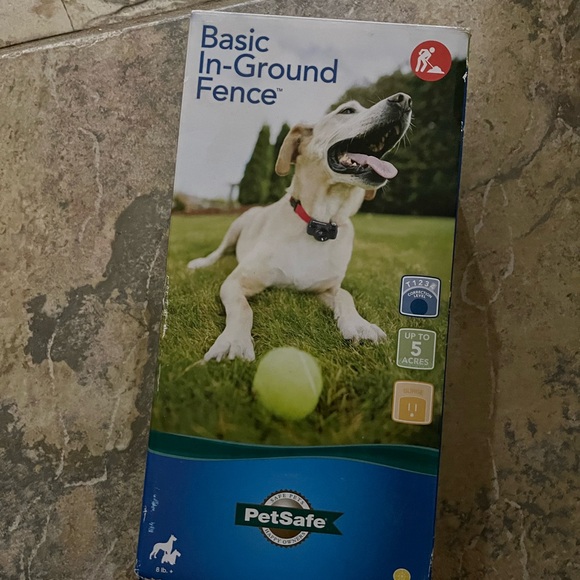 electric fence - Picture 1 of 2